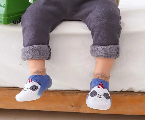 0-4 Year Old Baby Indoor Non-slip Soft Sole Cartoon Pattern Toddler Shoes