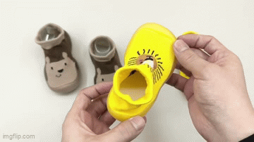 0-4 Year Old Baby Indoor Non-slip Soft Sole Cartoon Pattern Toddler Shoes