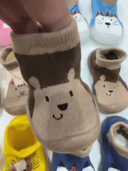0-4 Year Old Baby Indoor Non-slip Soft Sole Cartoon Pattern Toddler Shoes